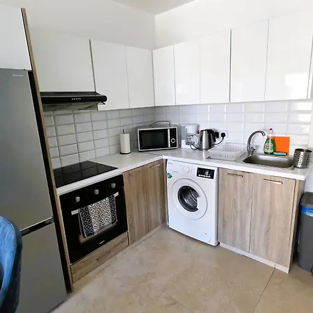 Διαμέρισμα Chic 2Br Apartment Cozy And Modern Stay Λάρνακα