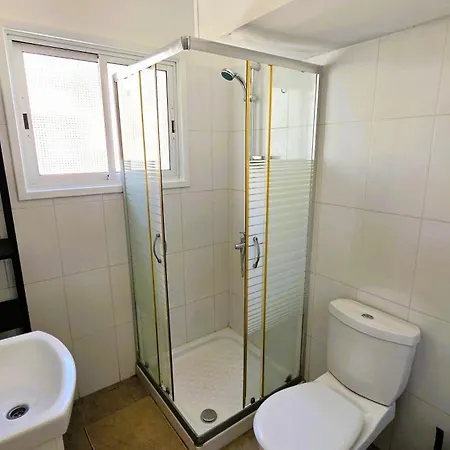 Chic 2Br Apartment Cozy And Modern Stay * Λάρνακα