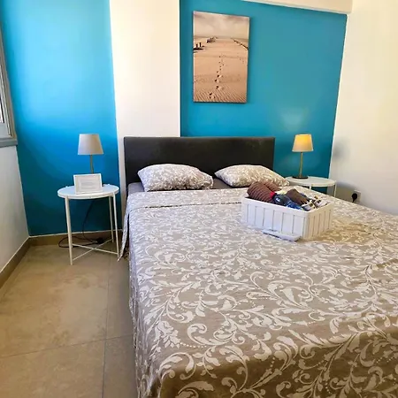 Chic 2Br Apartment Cozy And Modern Stay *