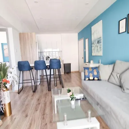 Modern Retreat: 2br Stylish With Comfy Rooms! Smart Tv With 200mbps Internet