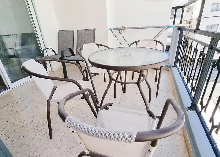 Modern Retreat: 2br Stylish With Comfy Rooms! Smart Tv With 200mbps Internet Apartament